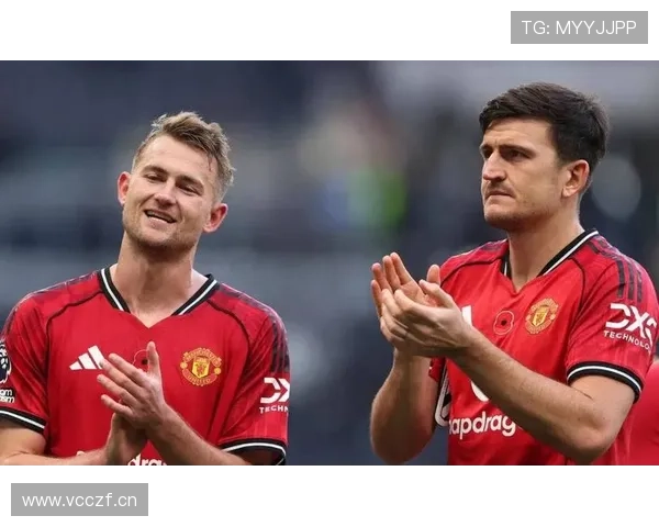 德里赫特复出在即争四为先曼联 德里赫特复出在即争四为先曼联